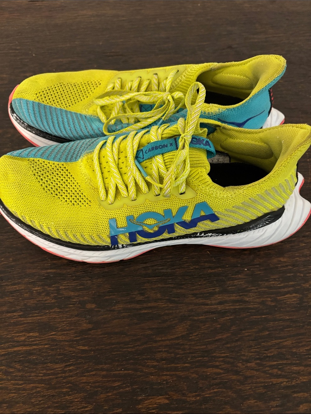 Hoka One One Carbon X. Sz 8.5B